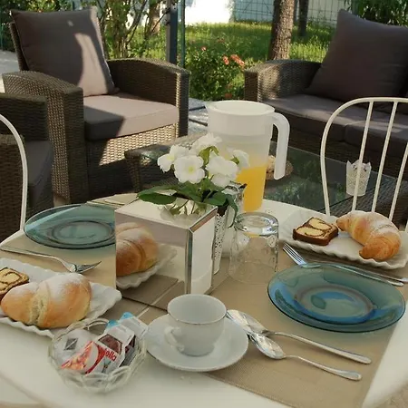 Couette-café Giardino Dei Frutti 3*