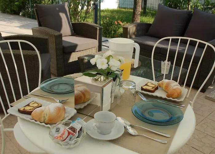 Bed and Breakfast Giardino Dei Frutti 3*